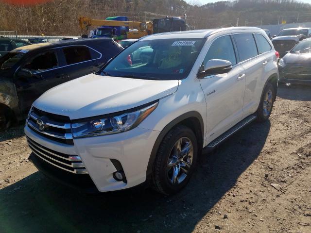 Photo 2 from auction – 2017 TOYOTA HIGHLANDER with VIN 5TDDGRFH2HS021746