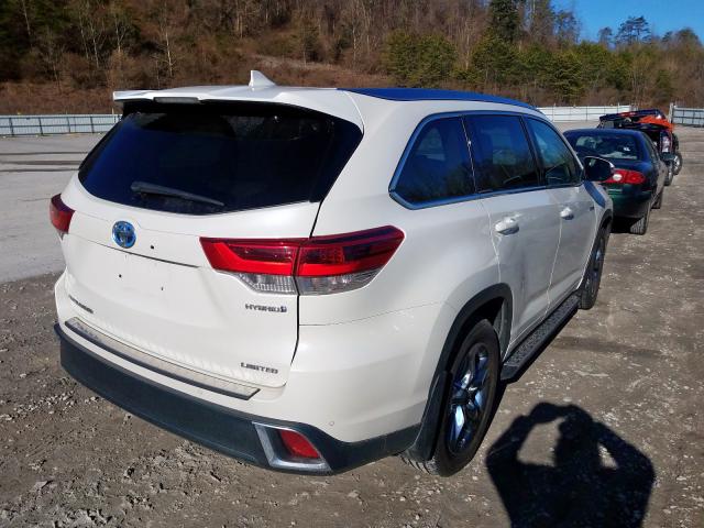 Photo 4 from auction – 2017 TOYOTA HIGHLANDER with VIN 5TDDGRFH2HS021746