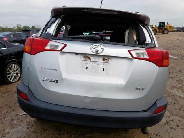 Photo 9 from auction – 2015 TOYOTA RAV4 XLE with VIN 2T3WFREV5FW211782