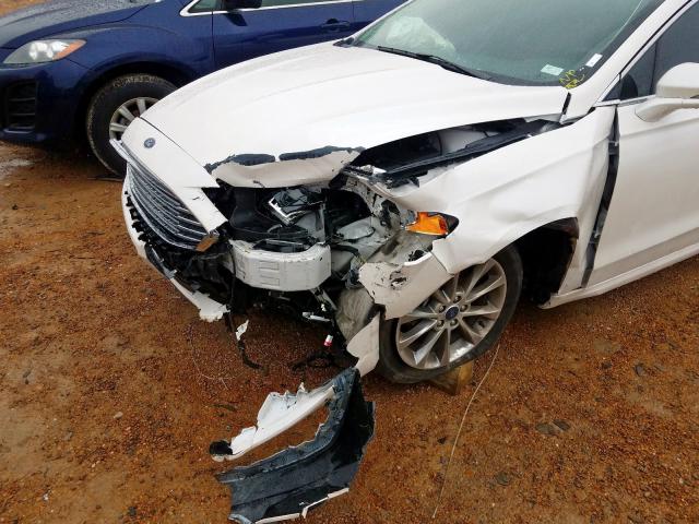 Photo 9 from auction – 2017 FORD FUSION SE with VIN 3FA6P0HDXHR227968