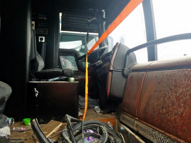 Photo 10 from auction – 2005 PREVOST BUS with VIN 2PCY3349151028518