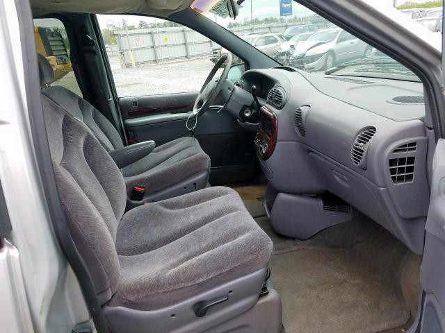 Photo 5 from auction – 2000 CHRYSLER TOWN & COU with VIN 1C4GP44G6YB618965