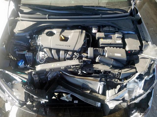 Photo 7 from auction – 2019 HYUNDAI ELANTRA SE with VIN 5NPD74LF3KH495434