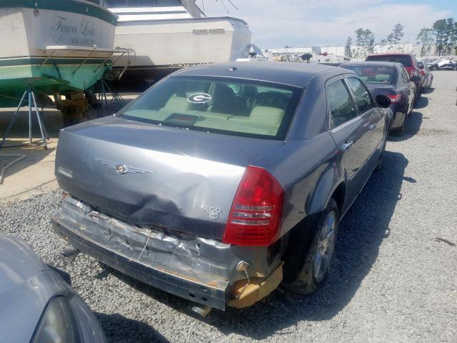Photo 4 from auction – 2007 CHRYSLER 300C with VIN 2C3KA63H77H690947