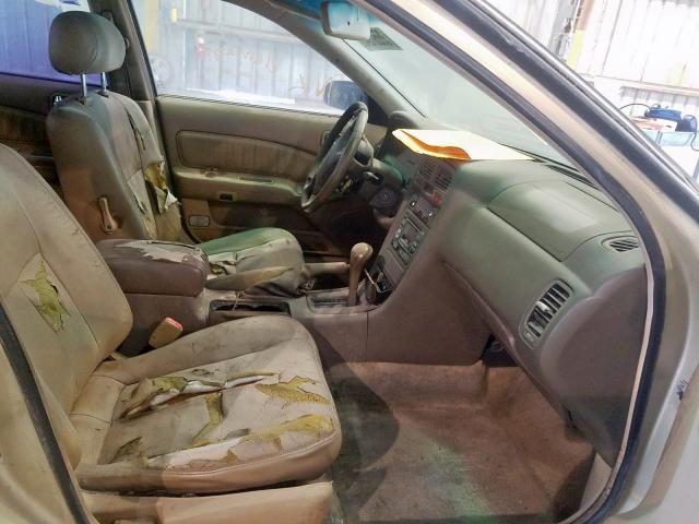 Photo 5 from auction – 1998 INFINITI I30 with VIN JNKCA21A8WT611168