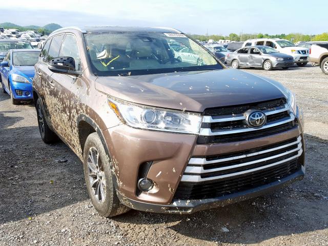 TOYOTA HIGHLANDER 2017 with VIN 5TDKZRFHXHS219685 - Photo from auction