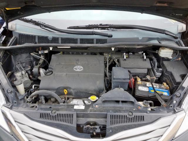 Photo 7 from auction – 2012 TOYOTA SIENNA XLE with VIN 5TDYK3DC6CS208940