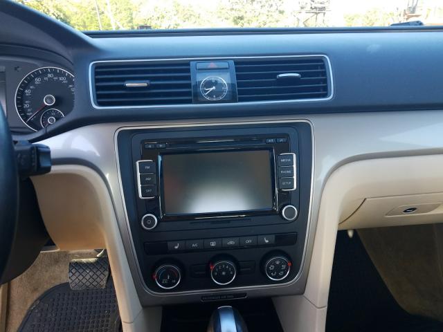 Photo 9 from auction – 2015 VOLKSWAGEN PASSAT S with VIN 1VWAT7A32FC085571