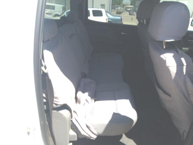 Photo 6 from auction – 2019 CHEVROLET SILVERADO with VIN 1GC1KREG1KF129485