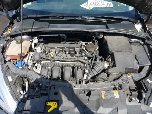 Photo 7 from auction – 2016 FORD FOCUS SE with VIN 1FADP3K2XGL283356