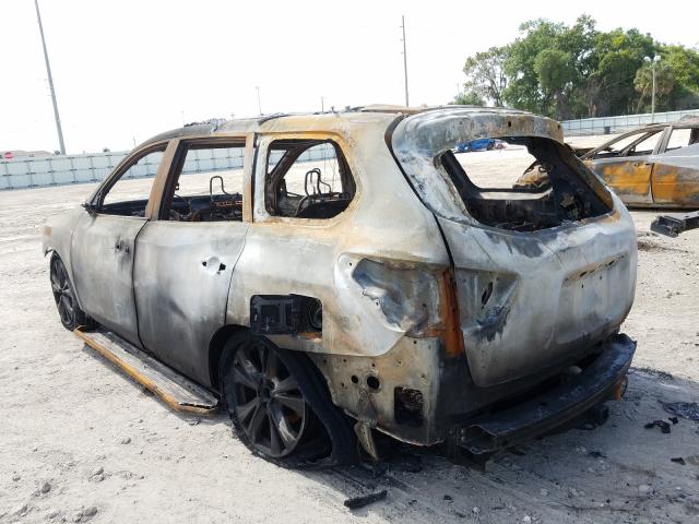 Photo 3 from auction – 2017 NISSAN PATHFINDER with VIN 5N1DR2MN1HC629815