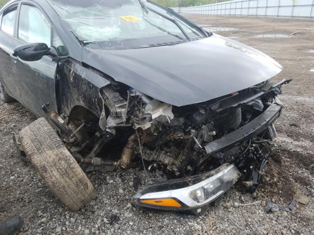 Photo 9 from auction – 2018 KIA FORTE LX with VIN 3KPFL4A79JE166773