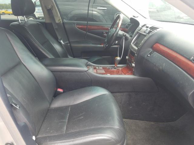 Photo 5 from auction – 2007 LEXUS LS 460L with VIN JTHGL46F875013776