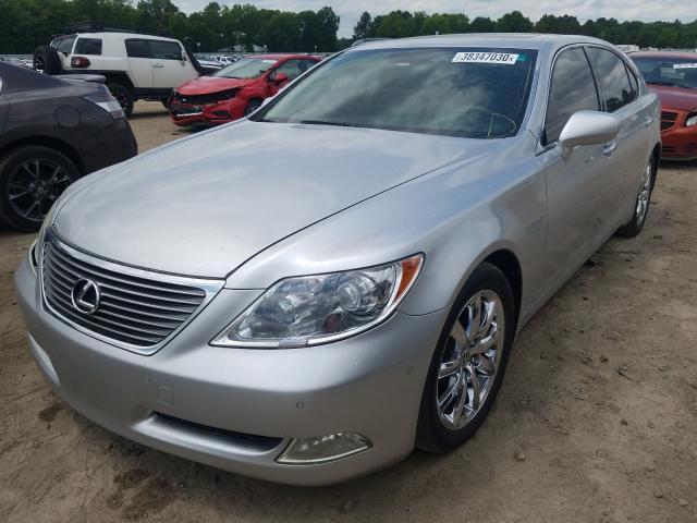 Photo 2 from auction – 2007 LEXUS LS 460L with VIN JTHGL46F875013776