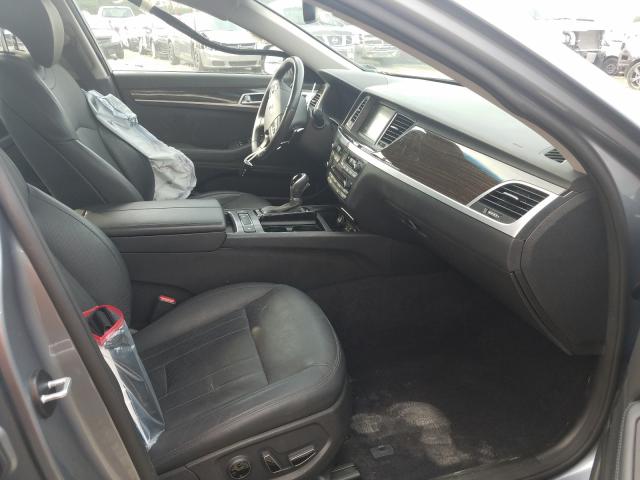 Photo 5 from auction – 2015 HYUNDAI GENESIS 3. with VIN KMHGN4JE4FU099744