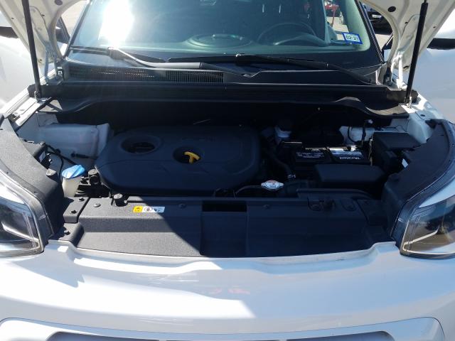Photo 7 from auction – 2016 KIA SOUL + with VIN KNDJP3A5XG7397715