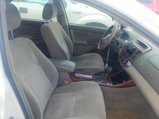 Photo 5 from auction – 2004 TOYOTA CAMRY LE with VIN JTDBE32K340274891