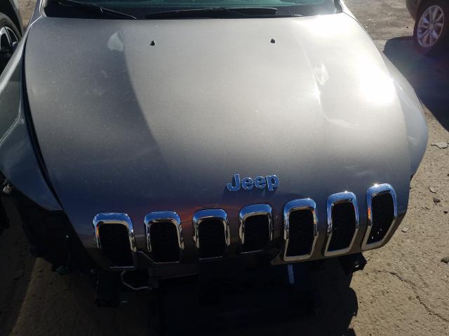 Photo 7 from auction – 2017 JEEP CHEROKEE L with VIN 1C4PJLCB4HW607425