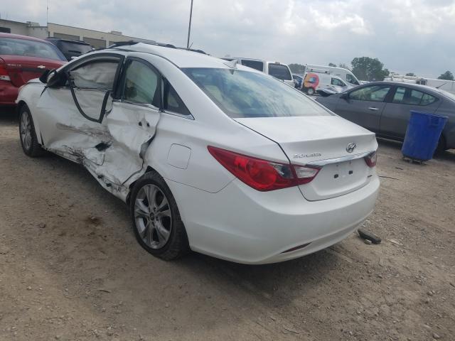 Photo 3 from auction – 2011 HYUNDAI SONATA SE with VIN 5NPEC4AC5BH295129