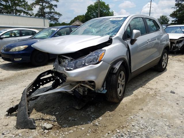 Photo 2 from auction – 2017 CHEVROLET TRAX LS with VIN 3GNCJKSBXHL232390