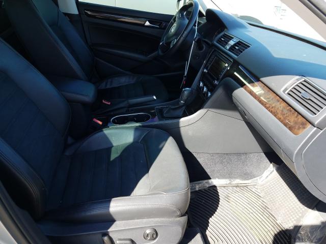 Photo 5 from auction – 2014 VOLKSWAGEN PASSAT SEL with VIN 1VWCN7A38EC020760