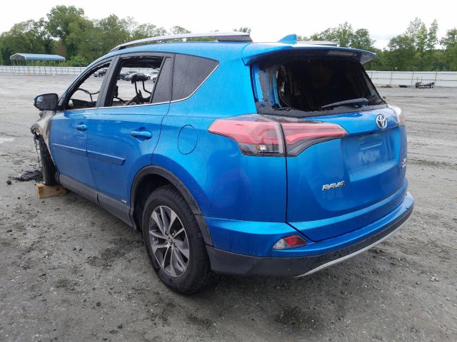 Photo 3 from auction – 2017 TOYOTA RAV4 HV LE with VIN JTMRJREV0HD089845