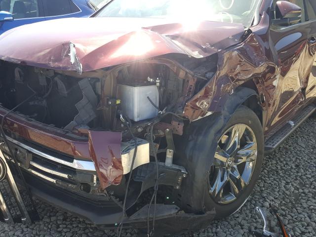 Photo 9 from auction – 2017 TOYOTA HIGHLANDER with VIN 5TDDZRFH3HS398693