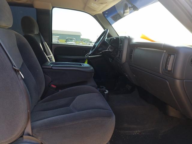 Photo 5 from auction – 2003 GMC NEW SIERRA with VIN 2GTEK19T431263152