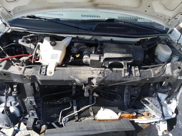 Photo 7 from auction – 2011 CHEVROLET EXPRESS G2 with VIN 1GCWGGCAXB1164338