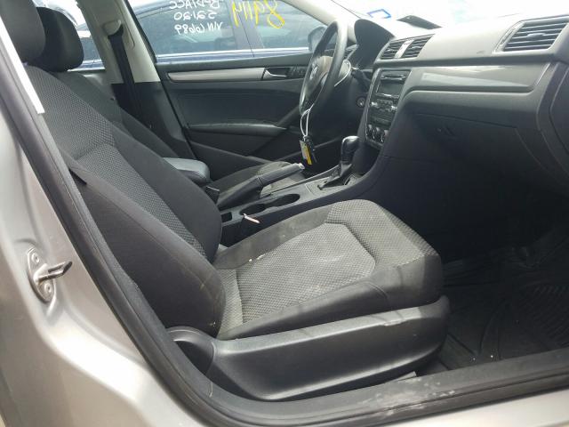Photo 5 from auction – 2013 VOLKSWAGEN PASSAT with VIN 1VWAP7A39DC106689