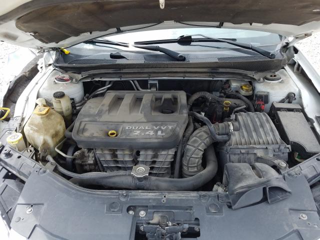 Photo 7 from auction – 2012 CHRYSLER 200 LX with VIN 1C3CCBAB8CN235998