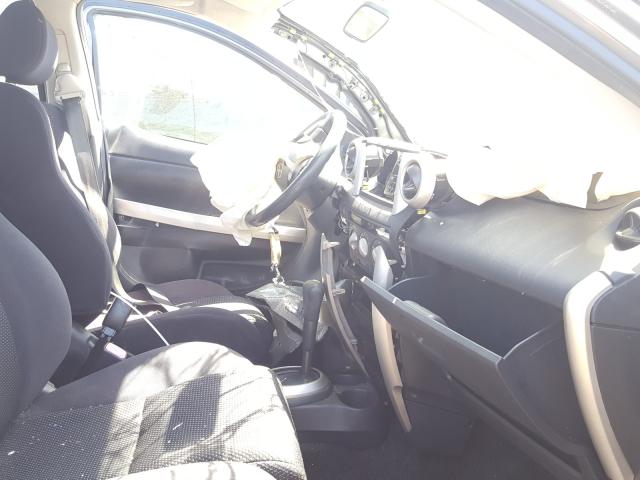 Photo 5 from auction – 2004 TOYOTA SCION XA with VIN JTKKT604240045543
