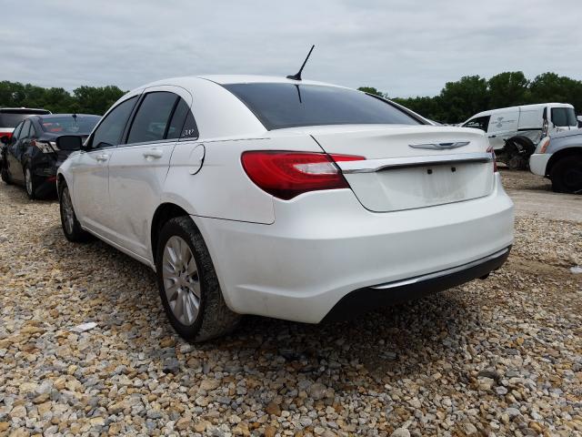 Photo 3 from auction – 2012 CHRYSLER 200 LX with VIN 1C3CCBAB8CN235998