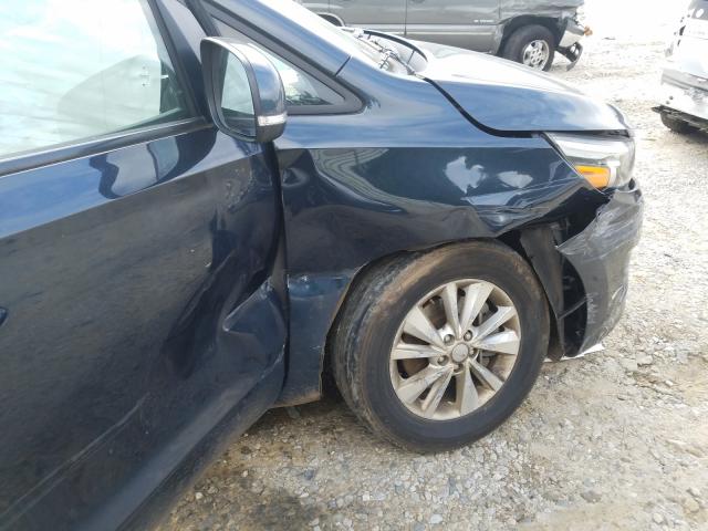Photo 9 from auction – 2017 KIA SEDONA LX with VIN KNDMB5C10H6236394