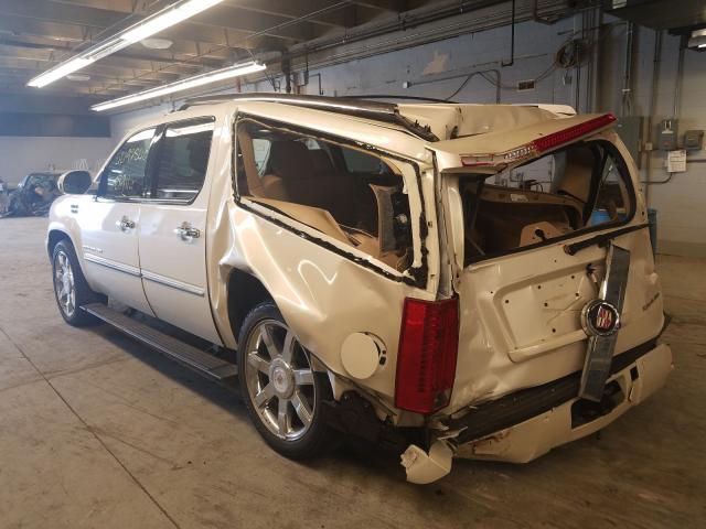 Photo 3 from auction – 2012 CADILLAC ESCALADE E with VIN 1GYS4HEF1CR130663