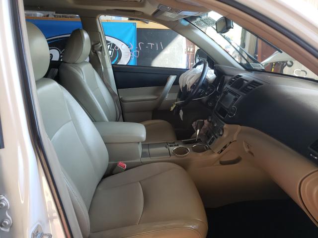 Photo 5 from auction – 2013 TOYOTA HIGHLANDER with VIN 5TDBK3EH8DS181340