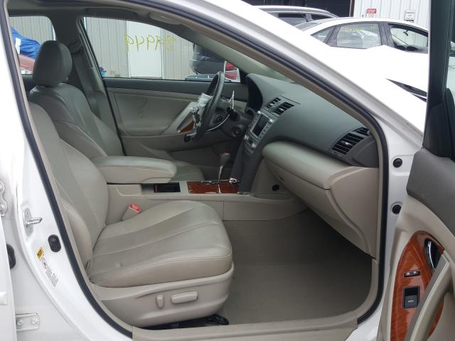 Photo 5 from auction – 2011 TOYOTA CAMRY BASE with VIN 4T4BF3EK6BR182108