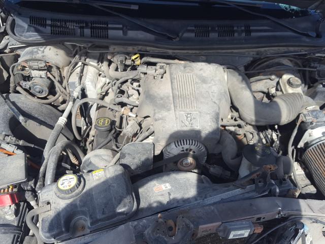 Photo 7 from auction – 2003 MERCURY MARQUIS with VIN 2MEFM74W33X694175