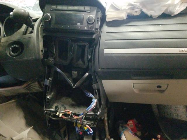 Photo 10 from auction – 2010 DODGE CARAVAN with VIN 2D4RN4DE2AR486911
