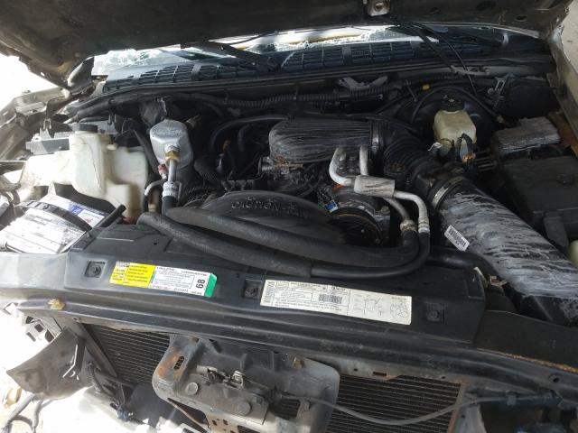 Photo 7 from auction – 2001 CHEVROLET BLAZER with VIN 1GNCS13W212128315