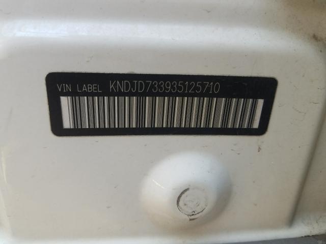 Photo 10 from auction – 2003 KIA SORENTO EX with VIN KNDJD733935125710