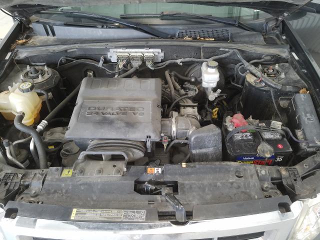Photo 7 from auction – 2009 FORD ESCAPE LIM with VIN 1FMCU94G39KC56398