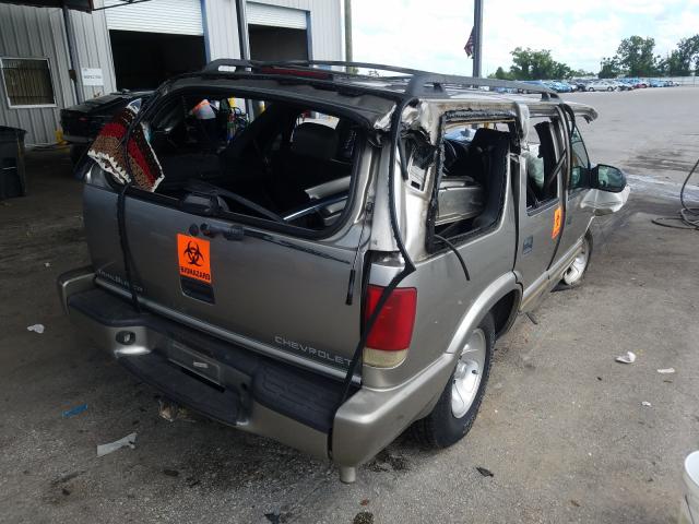 Photo 4 from auction – 2001 CHEVROLET BLAZER with VIN 1GNCS13W212128315