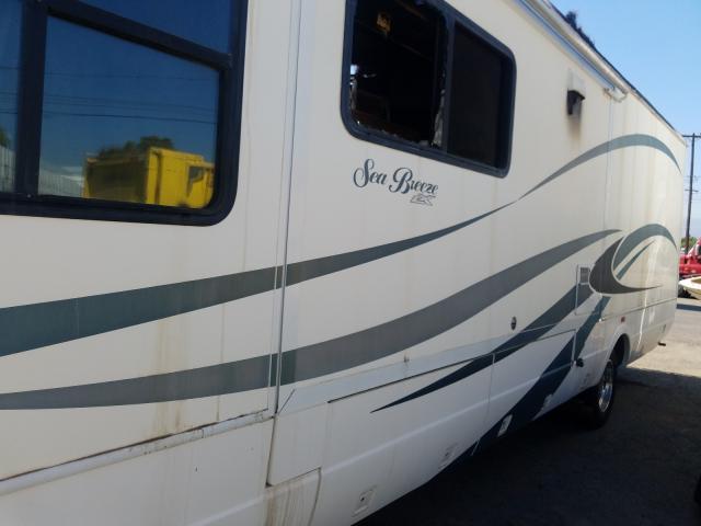 Photo 2 from auction – 2003 SEAB MOTORHOME with VIN 1FCNF53S920A09099