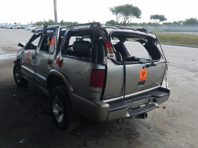 Photo 3 from auction – 2001 CHEVROLET BLAZER with VIN 1GNCS13W212128315