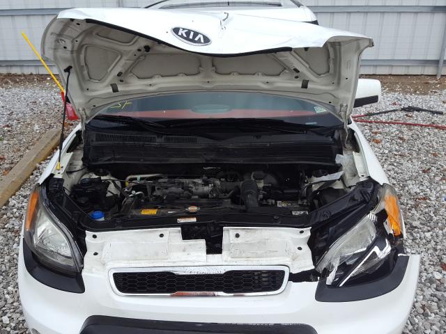 Снимка 7 от търг – 2011 KIA SOUL + с VIN KNDJT2A28B7705582