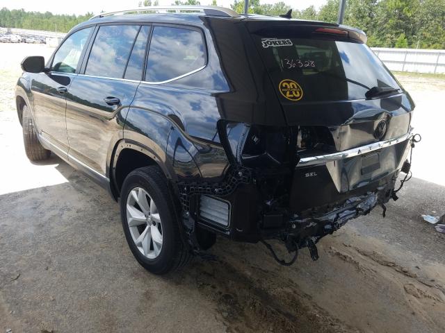 Photo 3 from auction – 2018 VOLKSWAGEN ATLAS with VIN 1V2ER2CA6JC515062