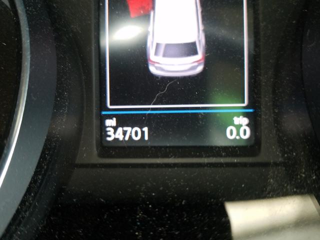 Photo 8 from auction – 2018 VOLKSWAGEN ATLAS with VIN 1V2ER2CA6JC515062