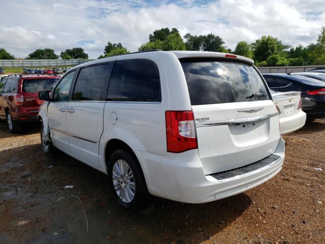 Photo 3 from auction – 2013 CHRYSLER TOWN & COU with VIN 2C4RC1CG6DR815988
