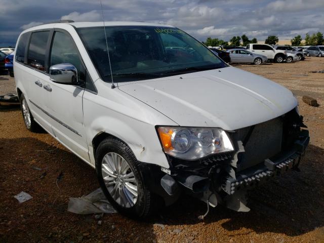 CHRYSLER TOWN & COU 2013 with VIN 2C4RC1CG6DR815988 - Photo from auction